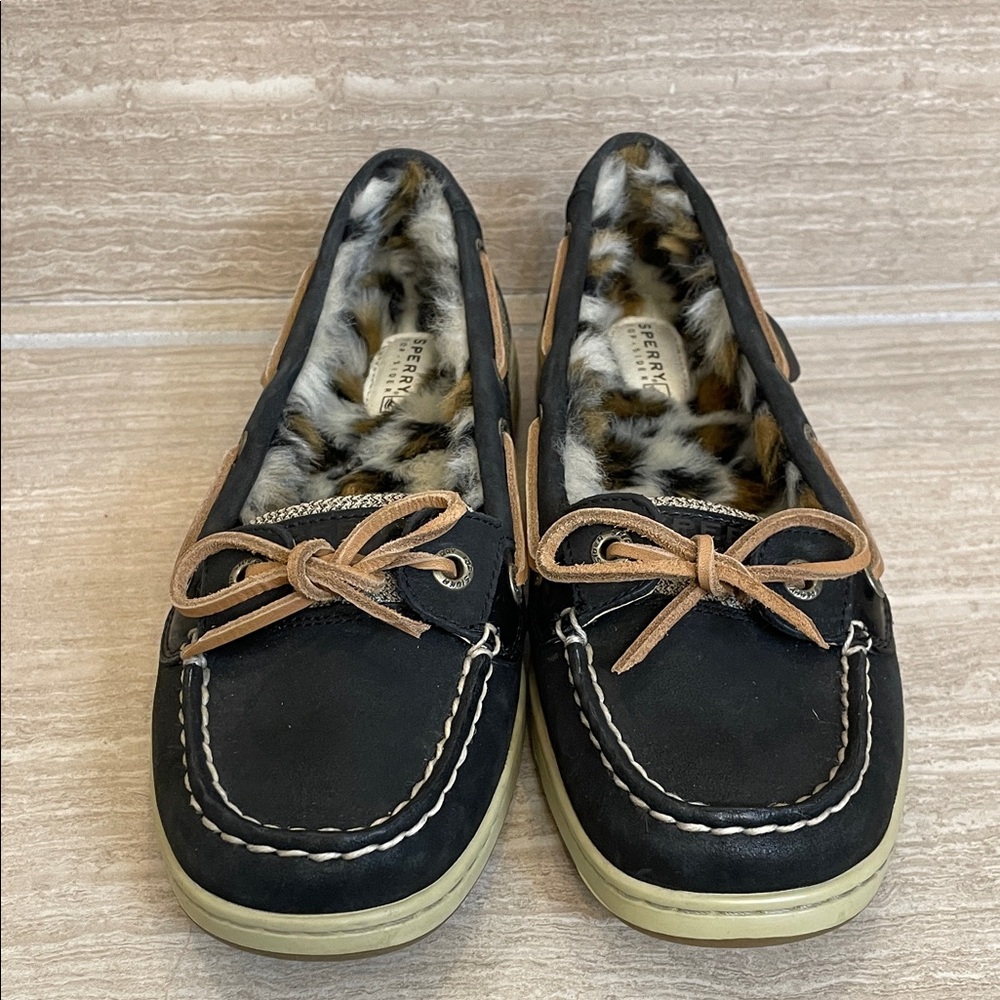 Sperry NWOT Black Flat Moccasin with Leopard Faux-Fur Lining - Picture 3 of 13